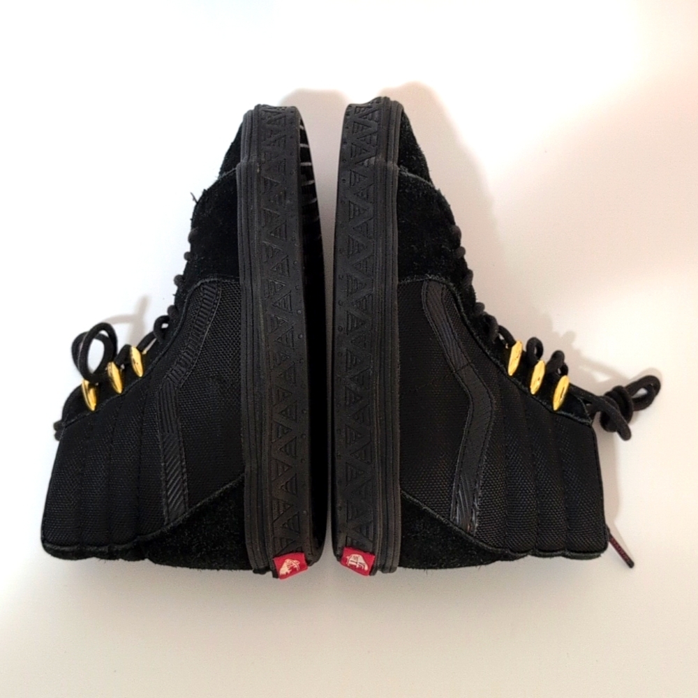 Vans Marvel X Black Panther Sk8 Hi - Picture 7 of 9
